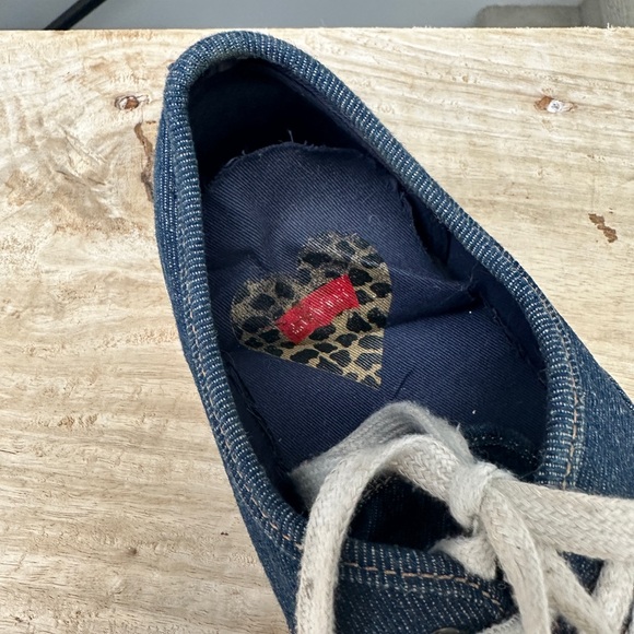 Levi’s Monterey Blue Denim Lace-Up Sneakers | Casual Athleisure | Size 9 - Picture 10 of 10